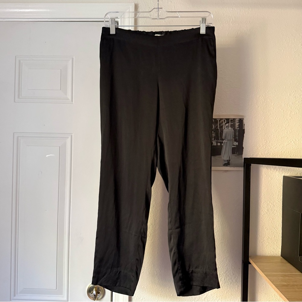 6397 black‎ satin slim leg cropped pull on elastic waist pants